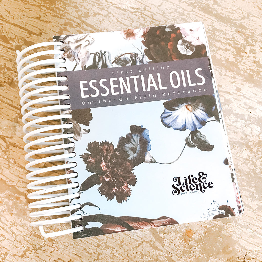Essential Oils Field or Pocket Reference